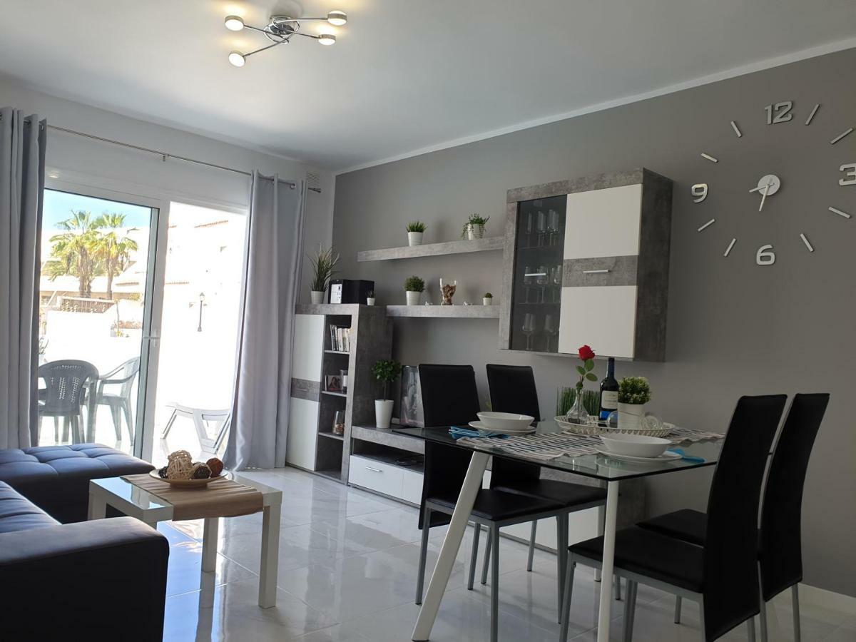 ארונה Casa Las Flores With Heated Pool, Only 490 Meters To The Beach, Balcony, Wifi מראה חיצוני תמונה