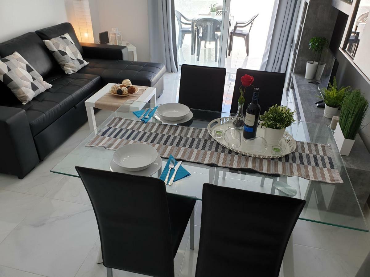 ארונה Casa Las Flores With Heated Pool, Only 490 Meters To The Beach, Balcony, Wifi מראה חיצוני תמונה